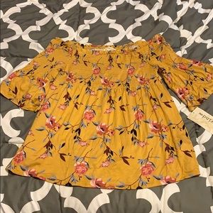 NWT Off Shoulder Top